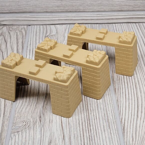 Lot of 3 Thomas Train Tank Tall Track Riser Bridge Support Stop Go‎ Replacement - Picture 1 of 3